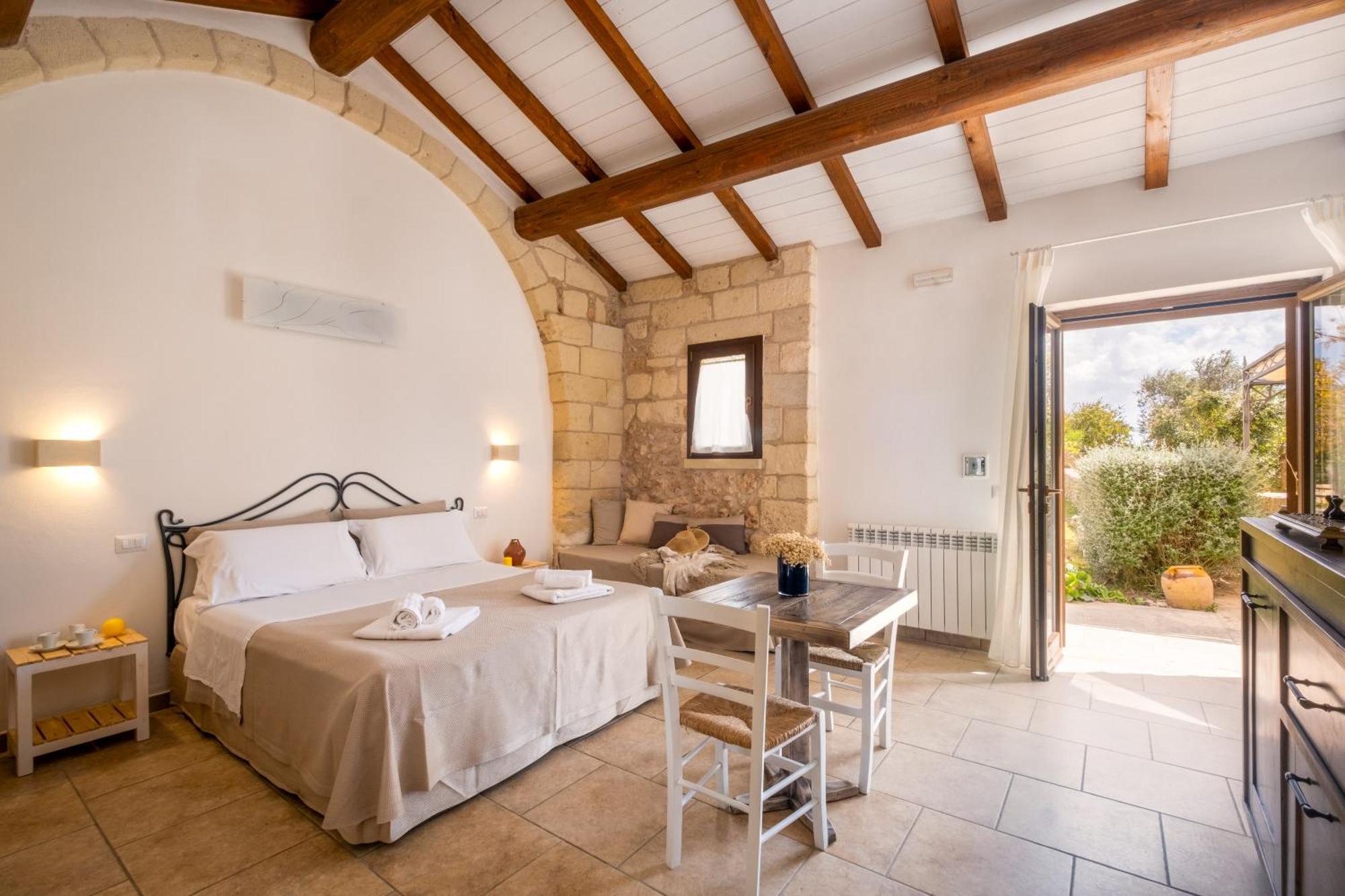 Agriturismo Costarella Masseria Borgagne Luaran gambar